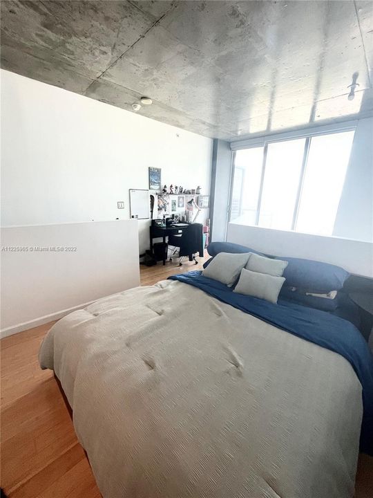 Recently Rented: $3,000 (1 beds, 1 baths, 795 Square Feet)