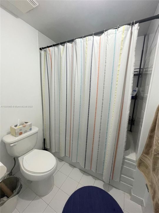 Recently Rented: $3,000 (1 beds, 1 baths, 795 Square Feet)