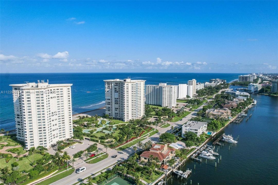 Recently Sold: $1,250,000 (2 beds, 2 baths, 1479 Square Feet)