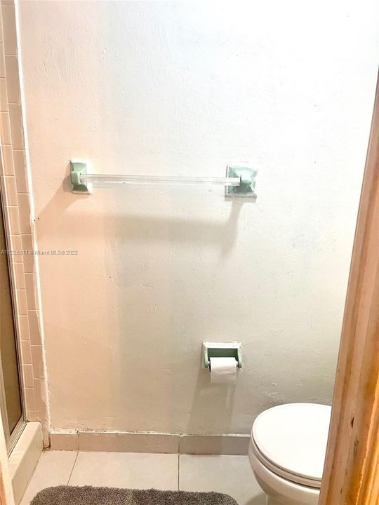 Недавно продано: $385,000 (3 спален, 2 ванн, 1707 Квадратных фут)