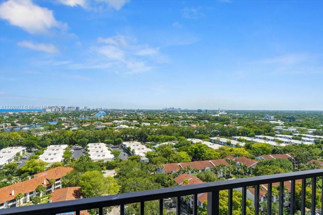 Недавно арендовано: $3,500 (2 спален, 2 ванн, 1365 Квадратных фут)