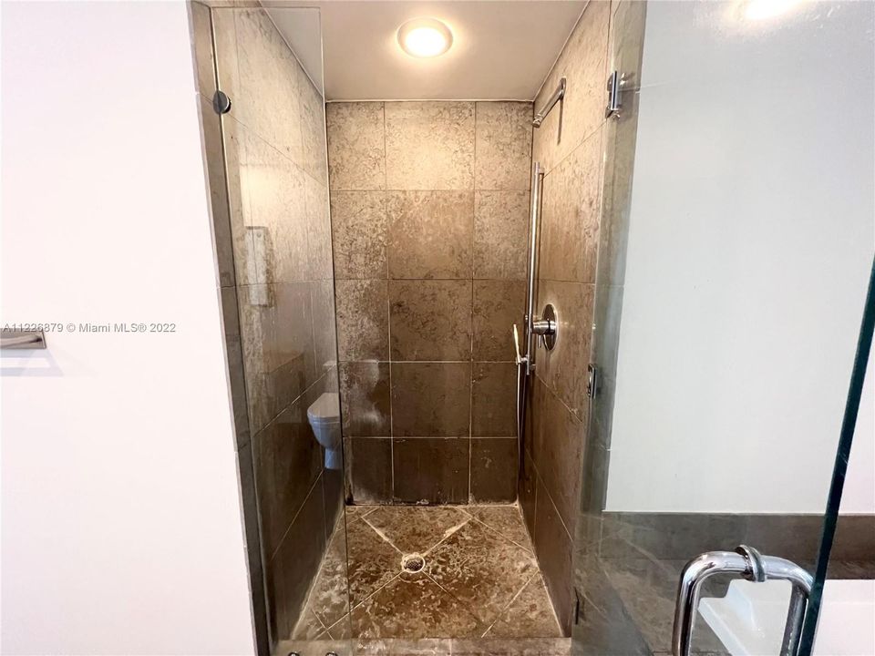 Recently Sold: $1,185,000 (2 beds, 2 baths, 1654 Square Feet)