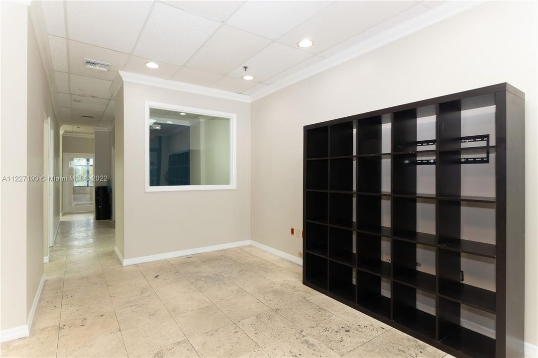 最近租的: $5,500 (0 贝兹, 0 浴室, 0 平方英尺)