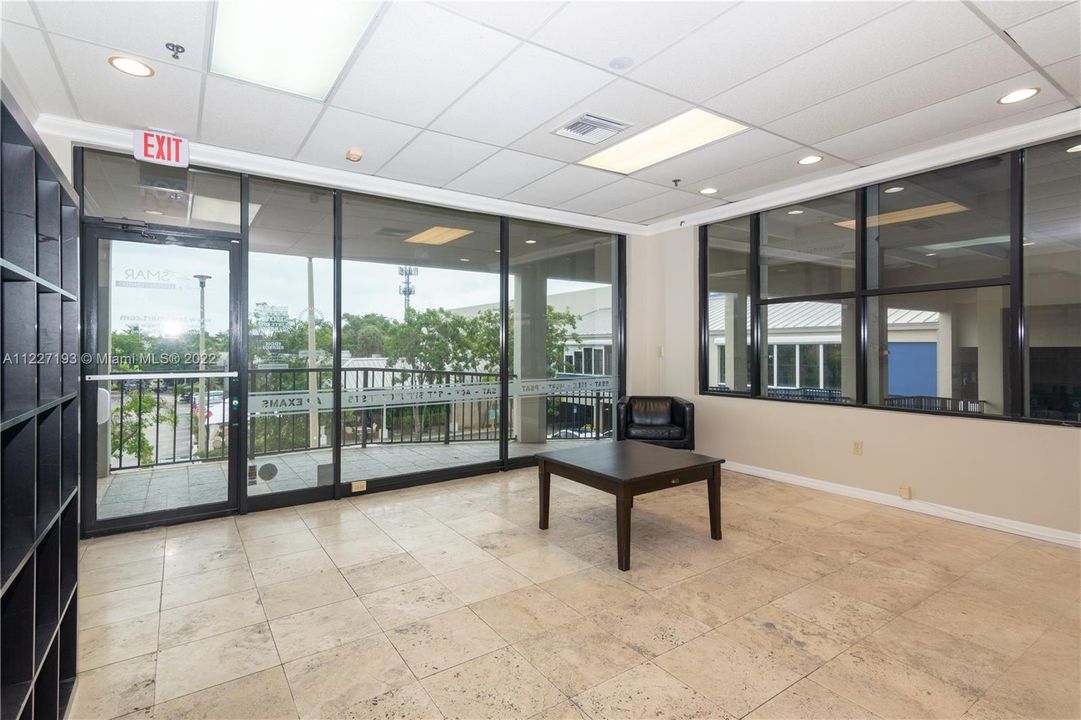 最近租的: $5,500 (0 贝兹, 0 浴室, 0 平方英尺)