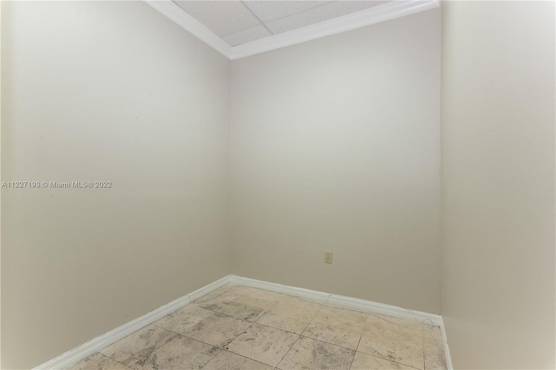 最近租的: $5,500 (0 贝兹, 0 浴室, 0 平方英尺)