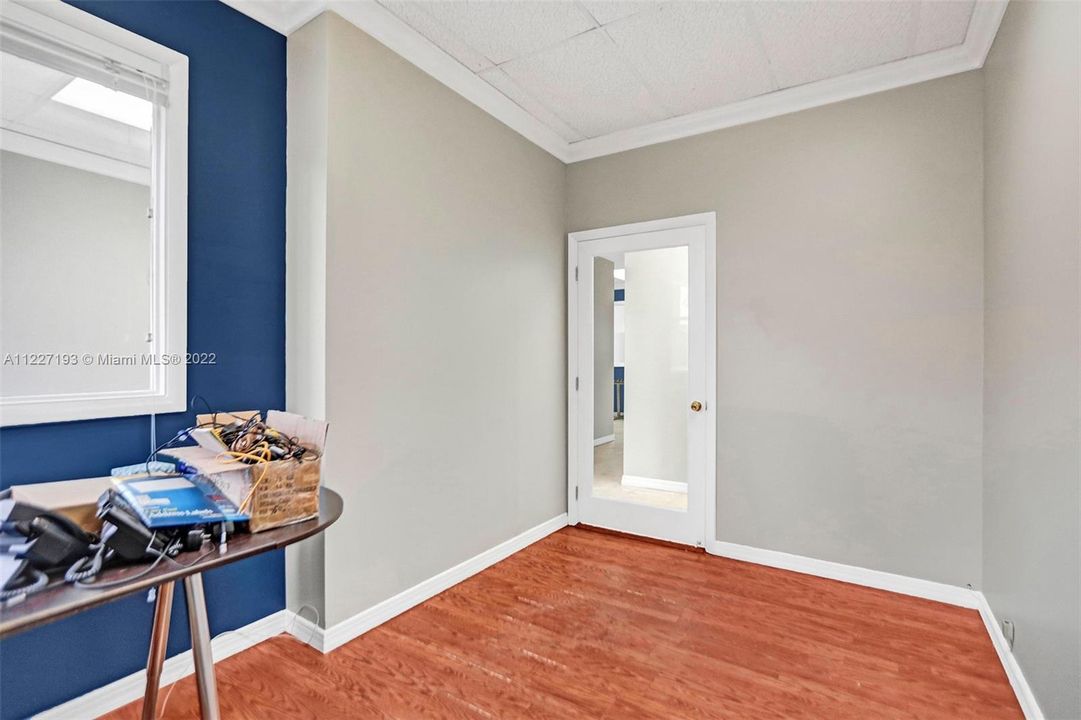 最近租的: $5,500 (0 贝兹, 0 浴室, 0 平方英尺)