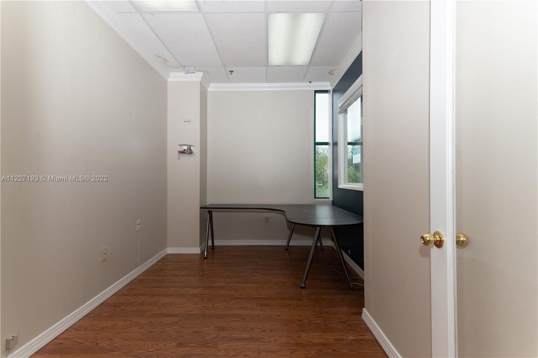 最近租的: $5,500 (0 贝兹, 0 浴室, 0 平方英尺)