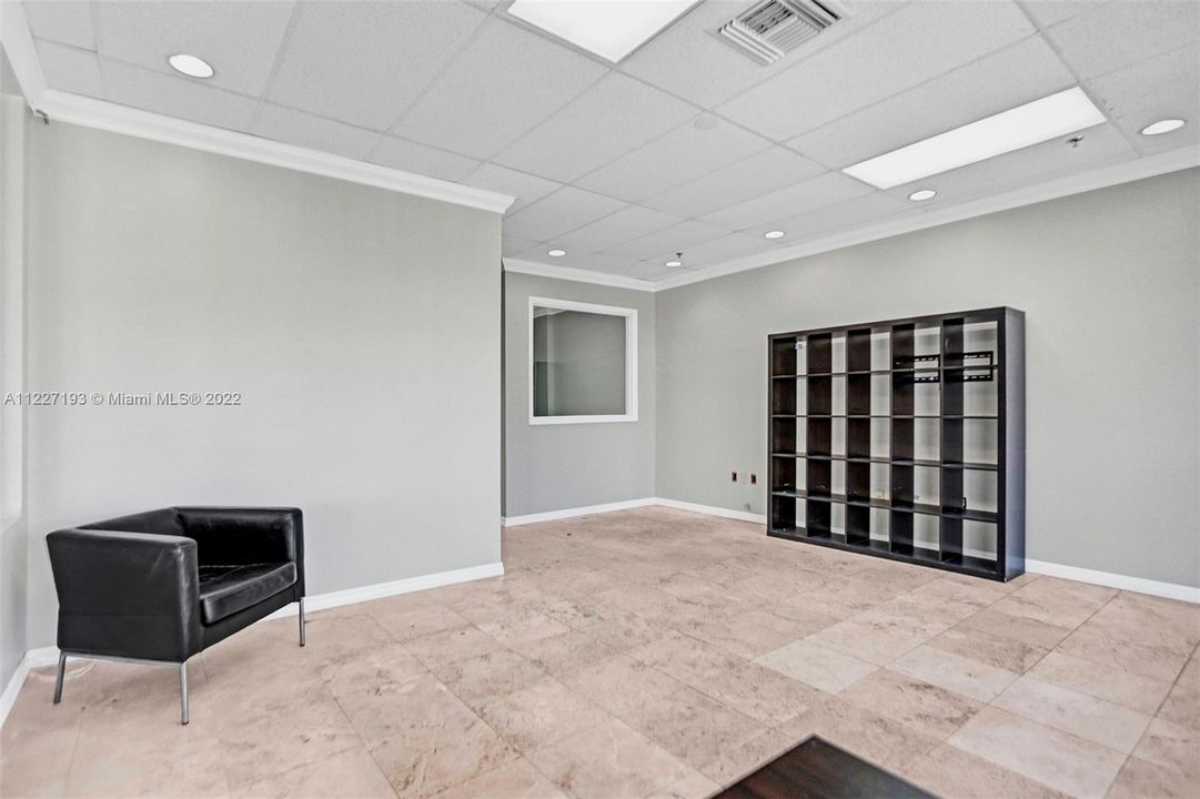 最近租的: $5,500 (0 贝兹, 0 浴室, 0 平方英尺)