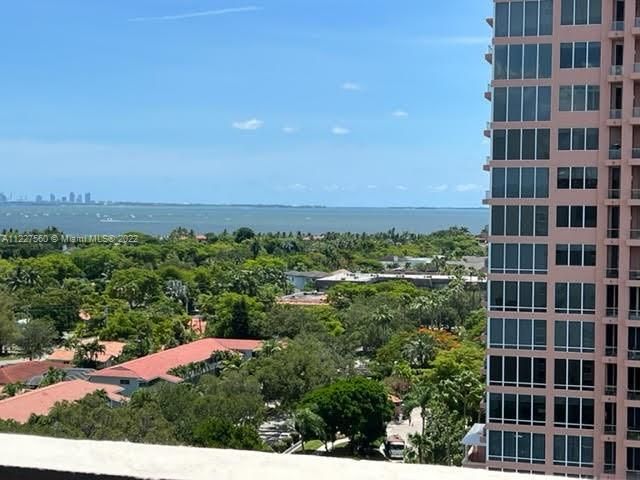 Недавно арендовано: $3,100 (1 спален, 1 ванн, 910 Квадратных фут)