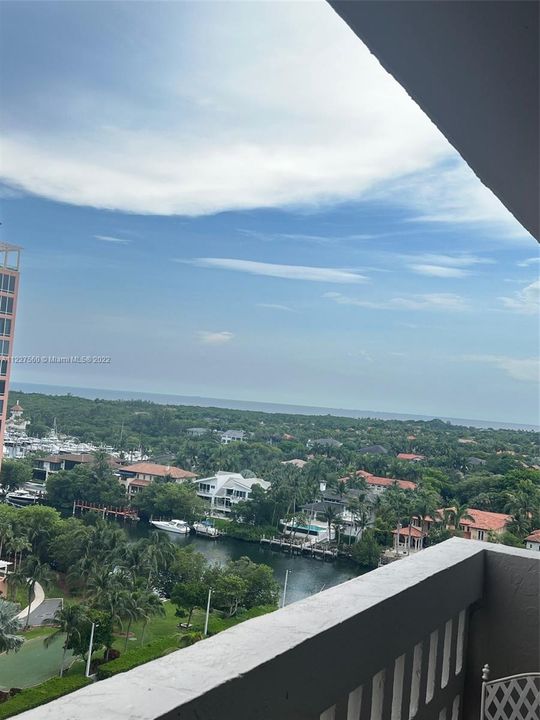 Недавно арендовано: $3,100 (1 спален, 1 ванн, 910 Квадратных фут)