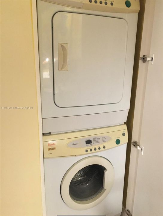 In unit washer-dryer