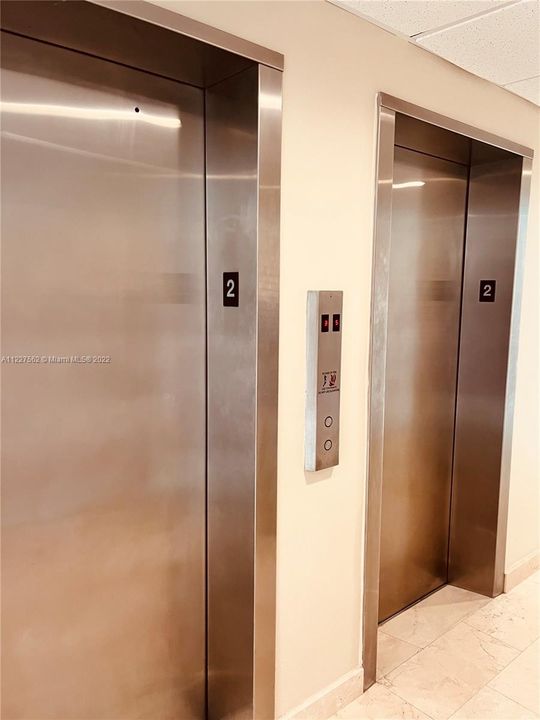 Exterior elevators