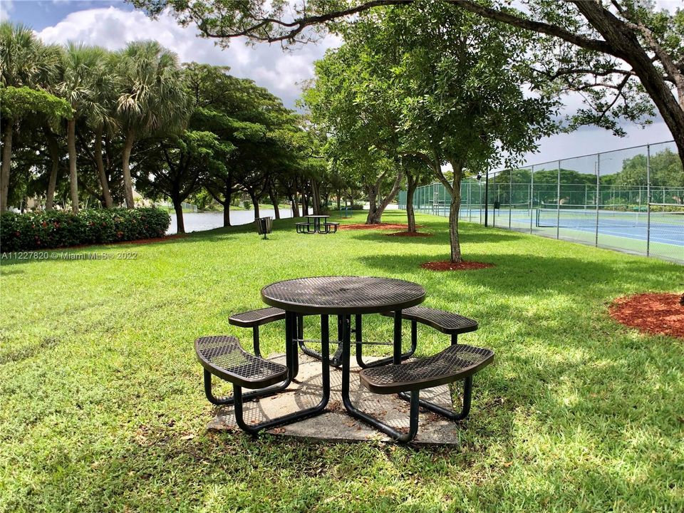 Recently Sold: $649,900 (4 beds, 2 baths, 2460 Square Feet)