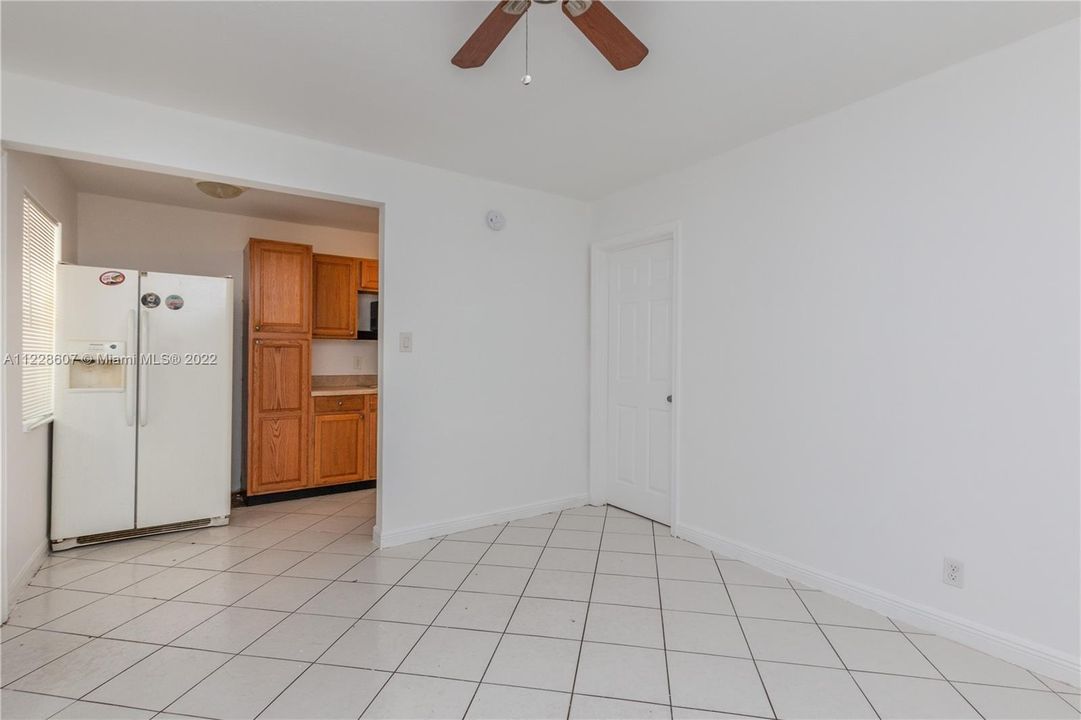 Recently Rented: $1,500 (1 beds, 1 baths, 600 Square Feet)