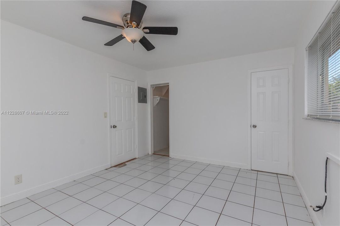 Recently Rented: $1,500 (1 beds, 1 baths, 600 Square Feet)