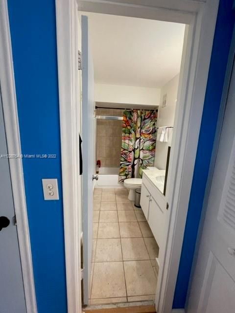 Recientemente alquilado: $2,600 (3 camas, 2 baños, 1400 Pies cuadrados)