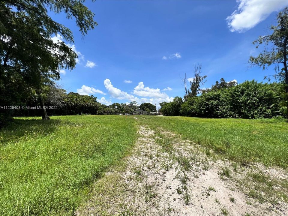 Recently Sold: $839,000 (2.50 acres)