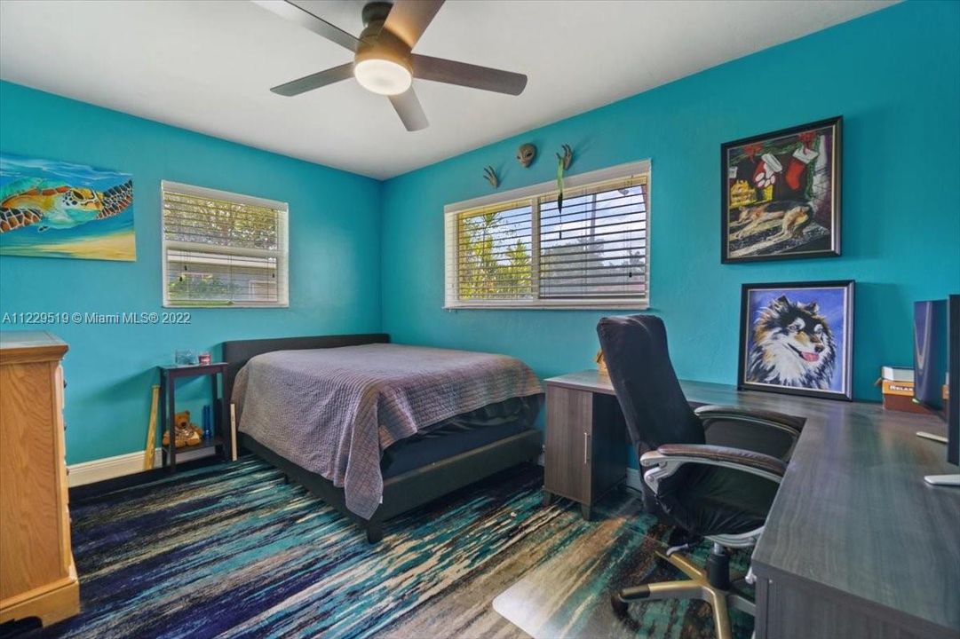 Vendido Recientemente: $729,900 (3 camas, 2 baños, 0 Pies cuadrados)