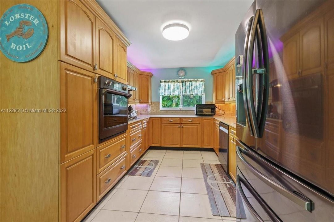 Vendido Recientemente: $729,900 (3 camas, 2 baños, 0 Pies cuadrados)