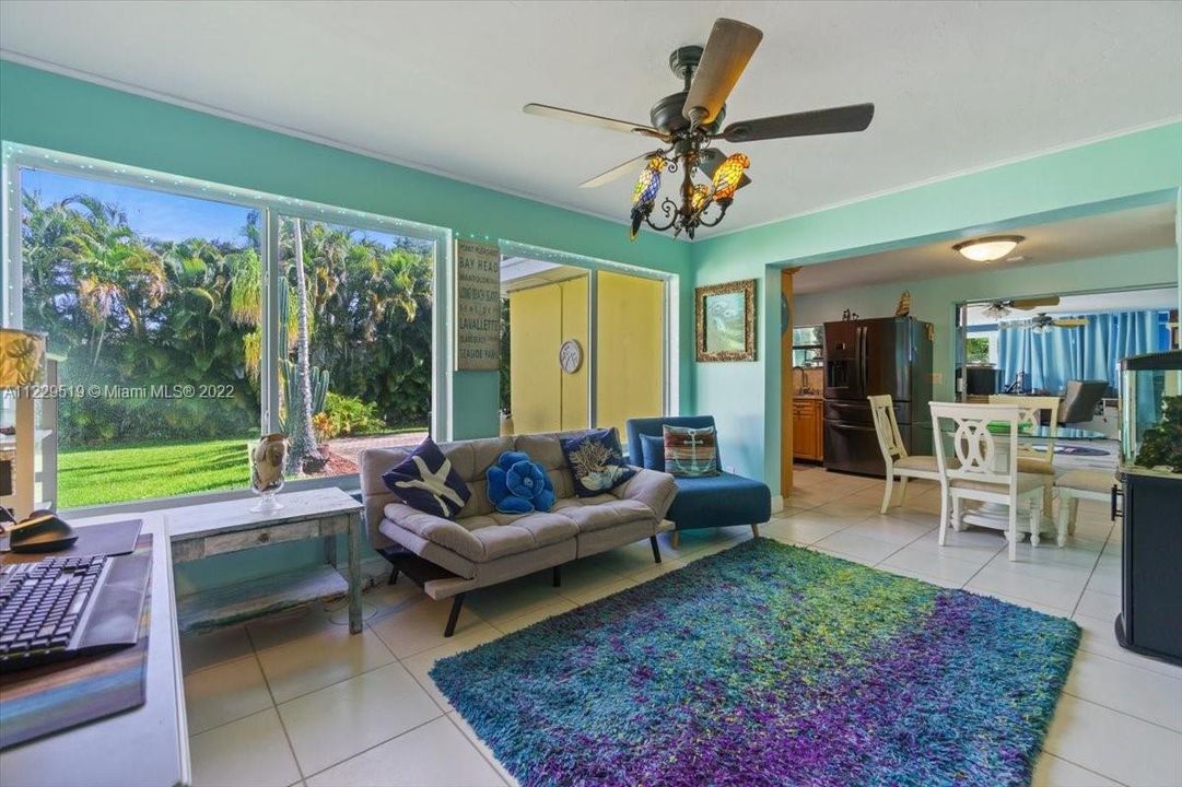 Vendido Recientemente: $729,900 (3 camas, 2 baños, 0 Pies cuadrados)