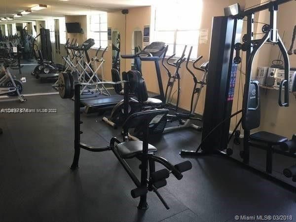 Недавно продано: $185,000 (2 спален, 2 ванн, 780 Квадратных фут)