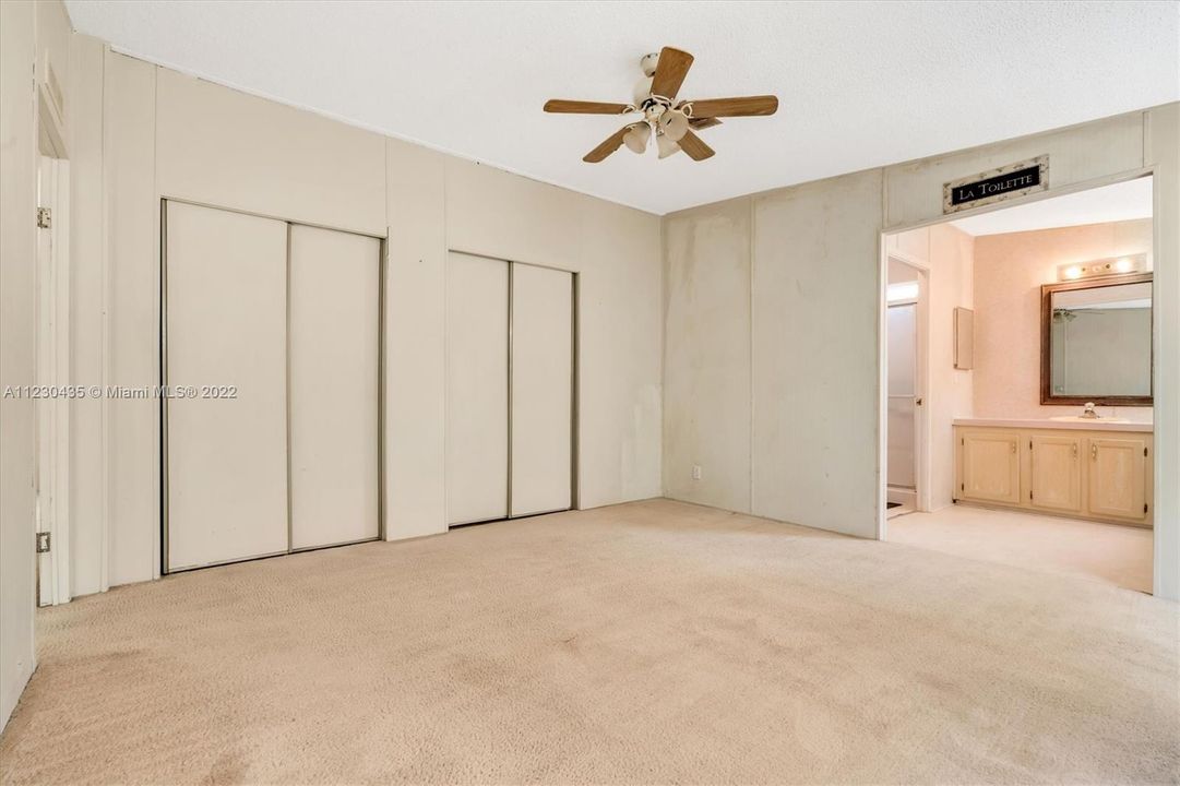 Recently Sold: $399,999 (3 beds, 2 baths, 1404 Square Feet)