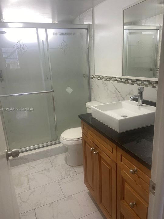 Recently Sold: $181,000 (1 beds, 1 baths, 768 Square Feet)