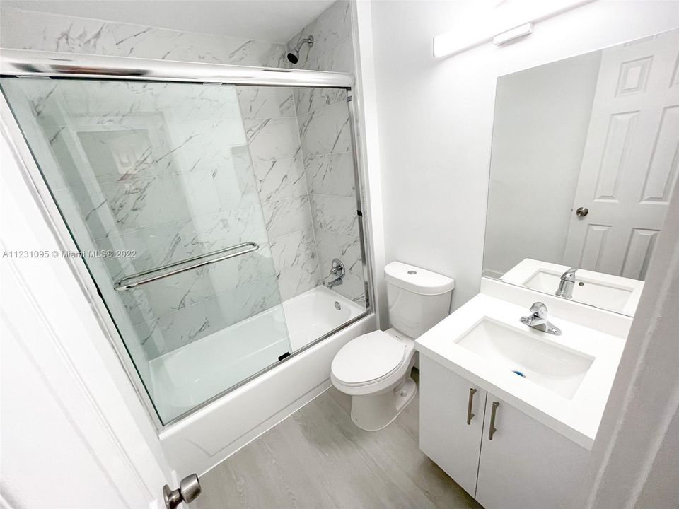 Recently Rented: $2,500 (2 beds, 2 baths, 854 Square Feet)