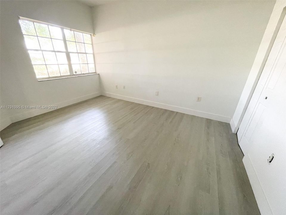 Recently Rented: $2,500 (2 beds, 2 baths, 854 Square Feet)