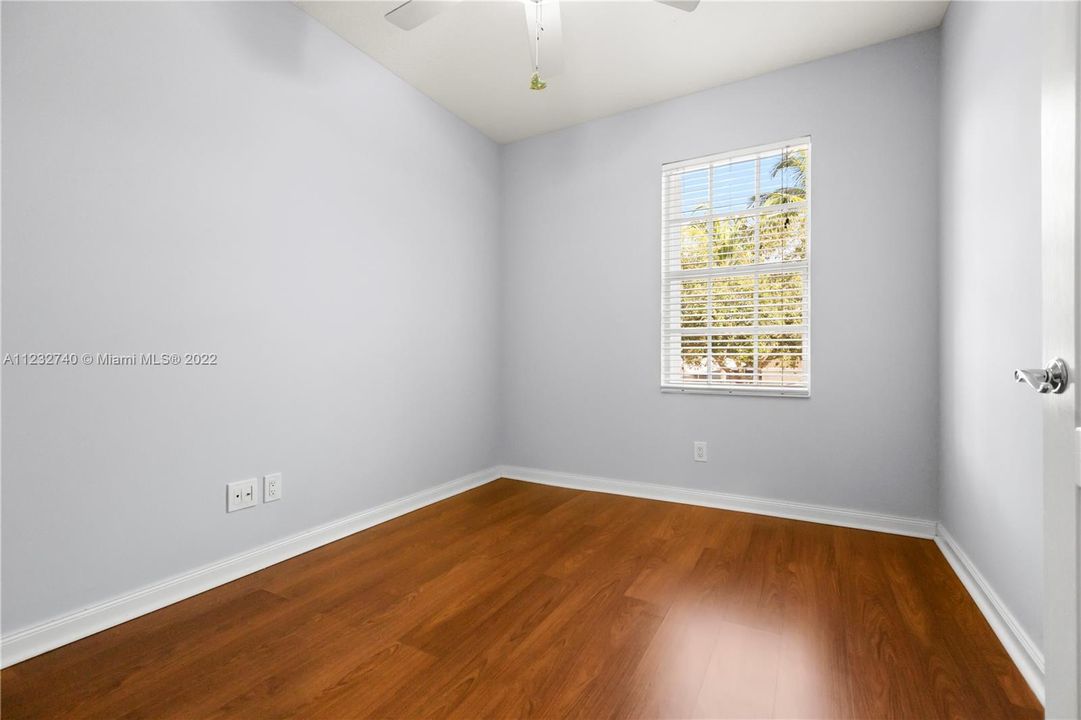2nd Bedroom