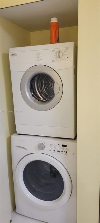 Recientemente alquilado: $2,200 (2 camas, 2 baños, 1204 Pies cuadrados)