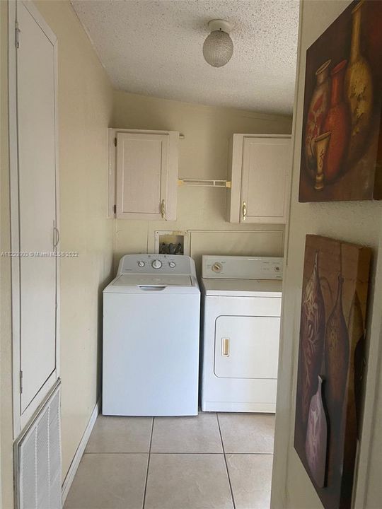 Recently Rented: $2,500 (4 beds, 2 baths, 1430 Square Feet)