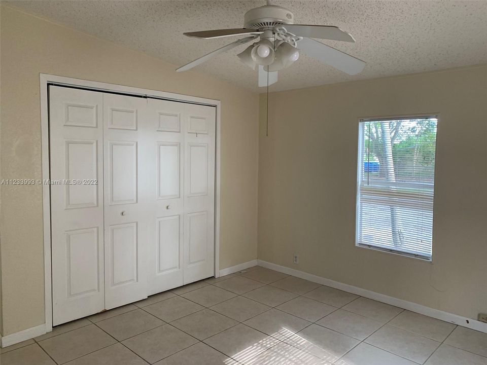 Recently Rented: $2,500 (4 beds, 2 baths, 1430 Square Feet)