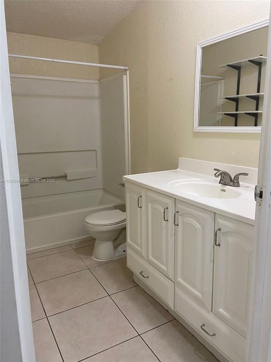 Recently Rented: $2,500 (4 beds, 2 baths, 1430 Square Feet)