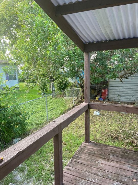 Recently Rented: $2,500 (4 beds, 2 baths, 1430 Square Feet)