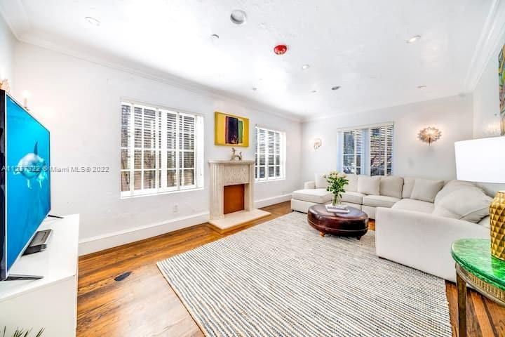 For Sale: $5,500,000 (4 beds, 4 baths, 3196 Square Feet)