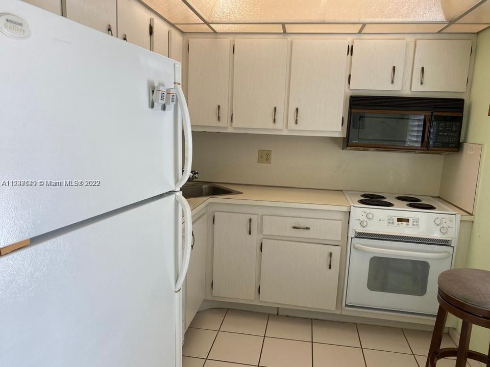 Recently Rented: $1,150 (2 beds, 2 baths, 660 Square Feet)