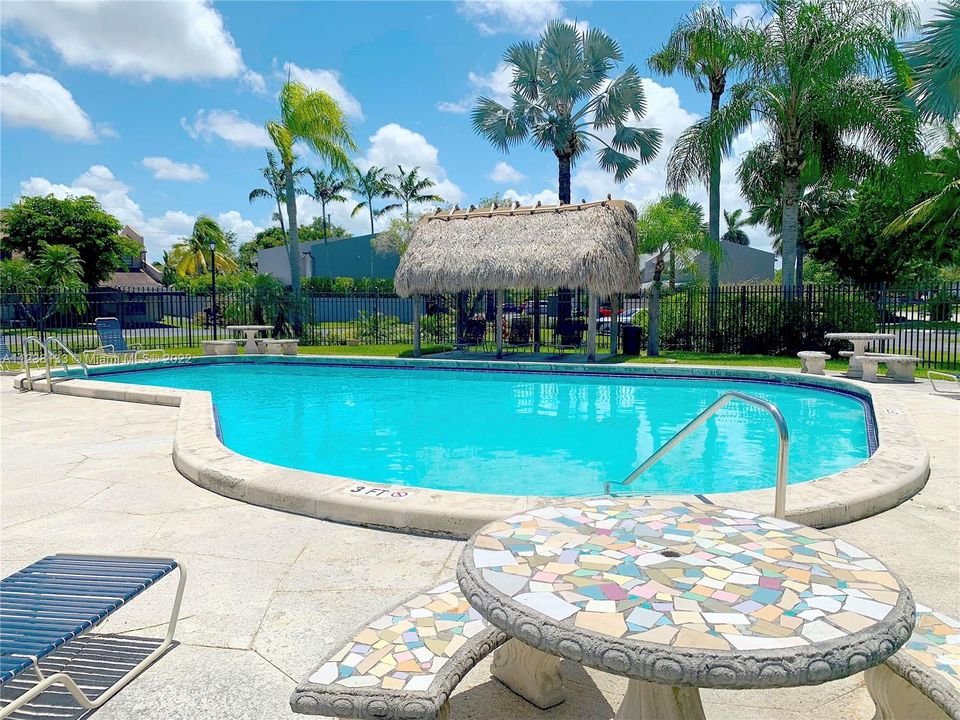 Recently Sold: $424,900 (3 beds, 2 baths, 1548 Square Feet)