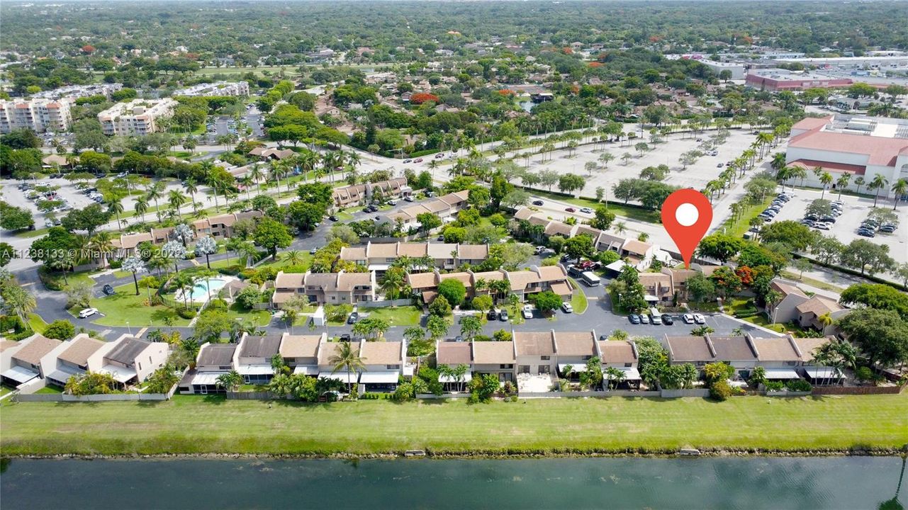 Recently Sold: $424,900 (3 beds, 2 baths, 1548 Square Feet)