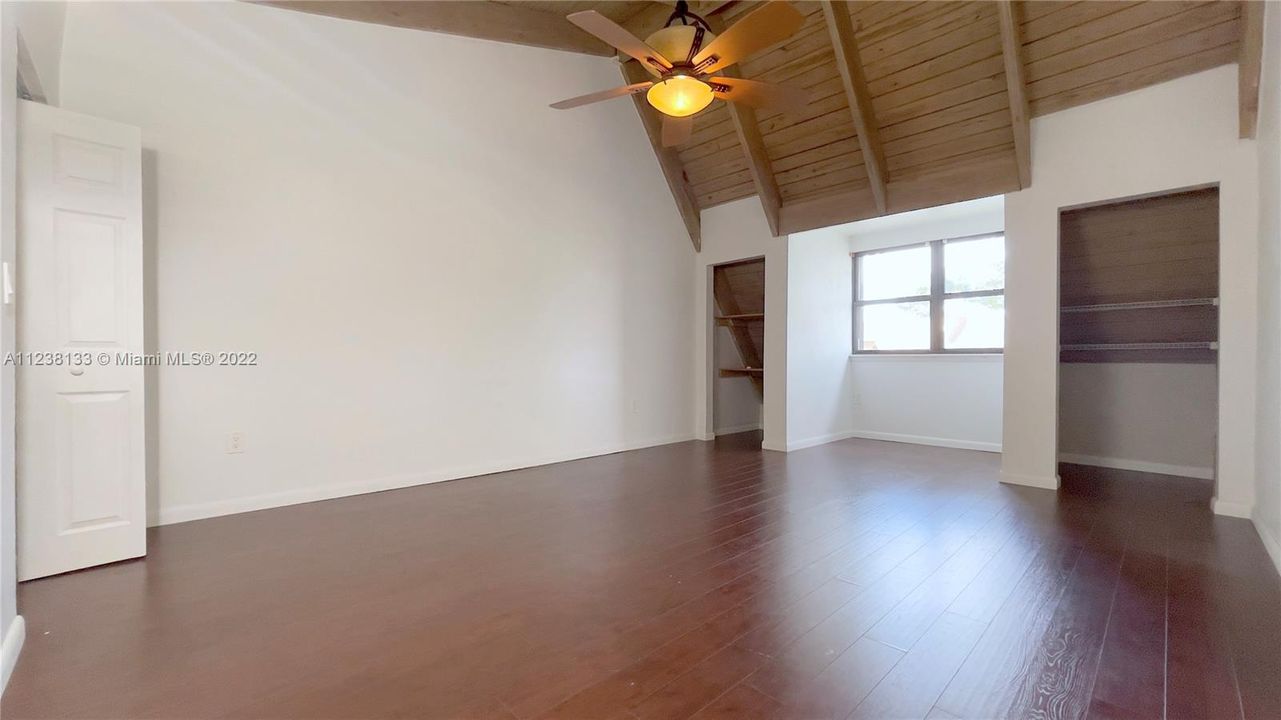 Recently Sold: $424,900 (3 beds, 2 baths, 1548 Square Feet)