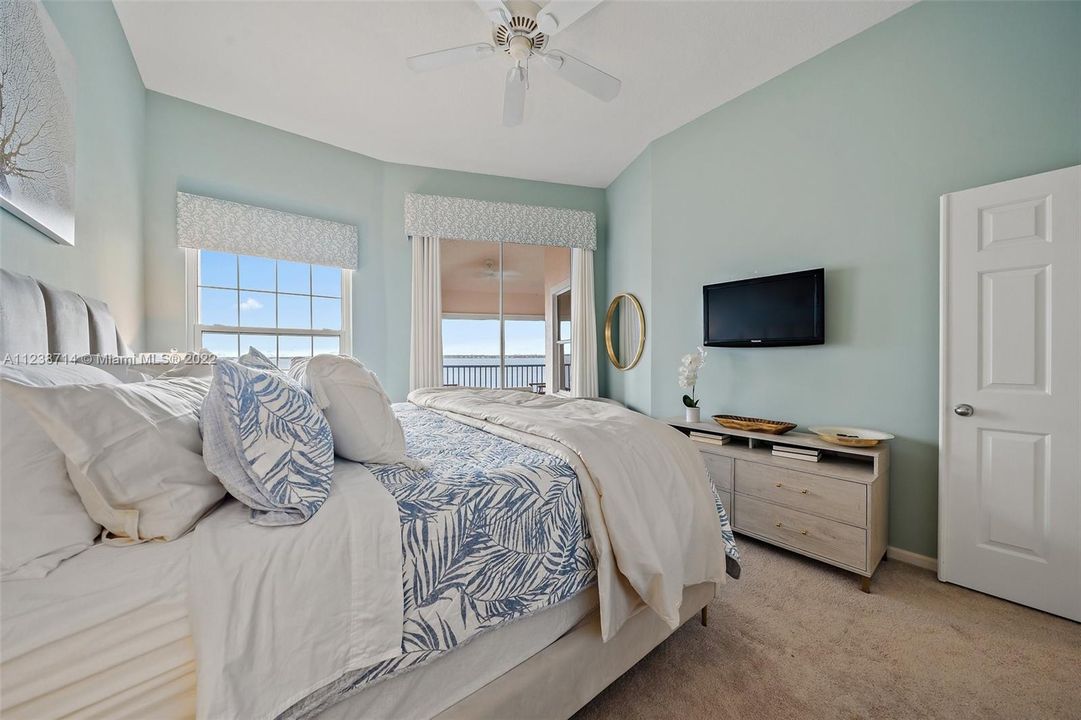 最近租的: $6,500 (2 贝兹, 2 浴室, 1204 平方英尺)