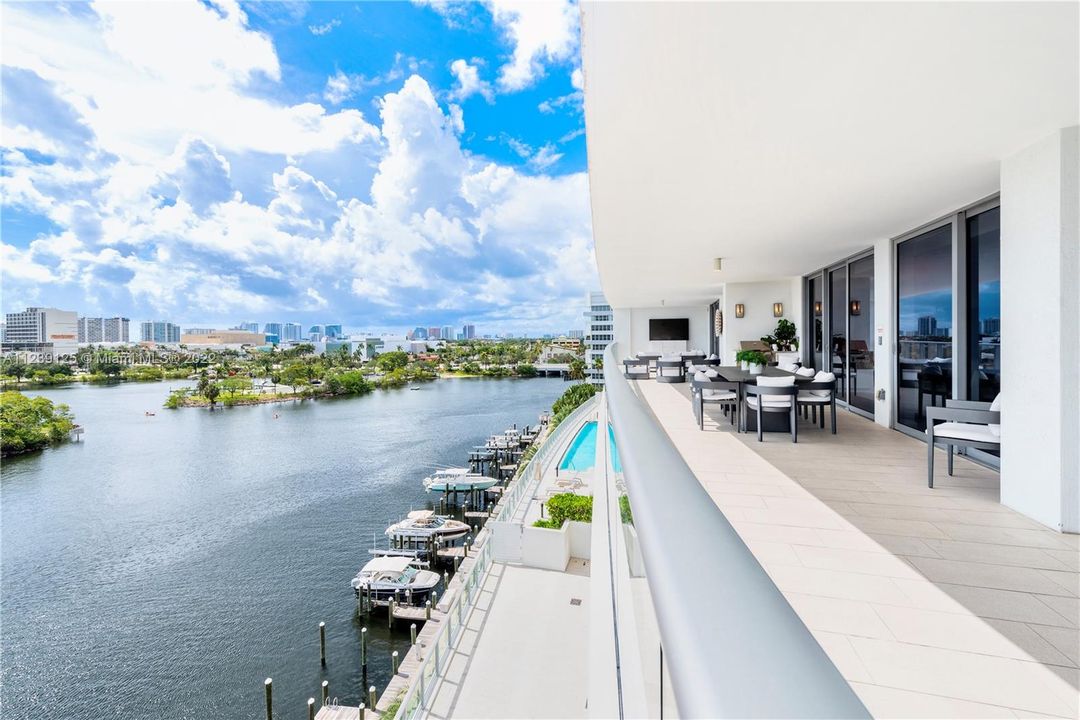 Middle River & Park Views From Your 72' Long Private Terrace