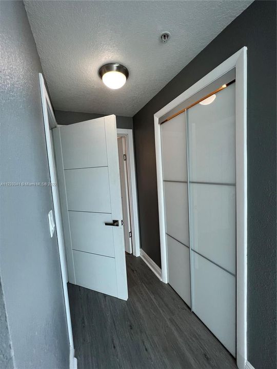 Recently Rented: $3,999 (2 beds, 2 baths, 1159 Square Feet)