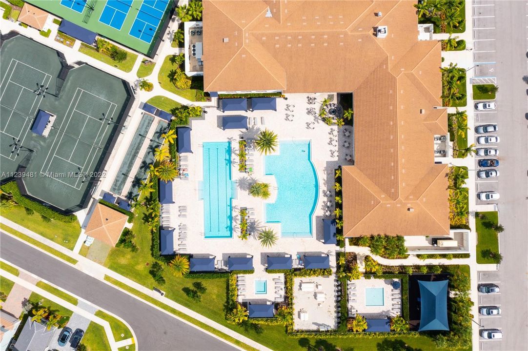 Impressive 26,000 sqft Resort Style Clubhouse offering over 7 acres of Recreational Amenities : Pool, (6) Clay Tennis Courts, Basketball Courts, Four Pickle-ball Courts, State of the art Fitness Center, Indoor/Outdoor Restaurant ...