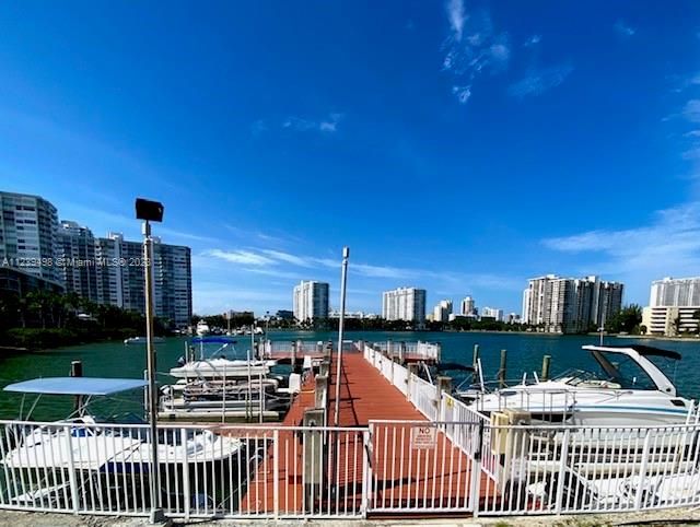 Recently Sold: $259,000 (1 beds, 1 baths, 768 Square Feet)