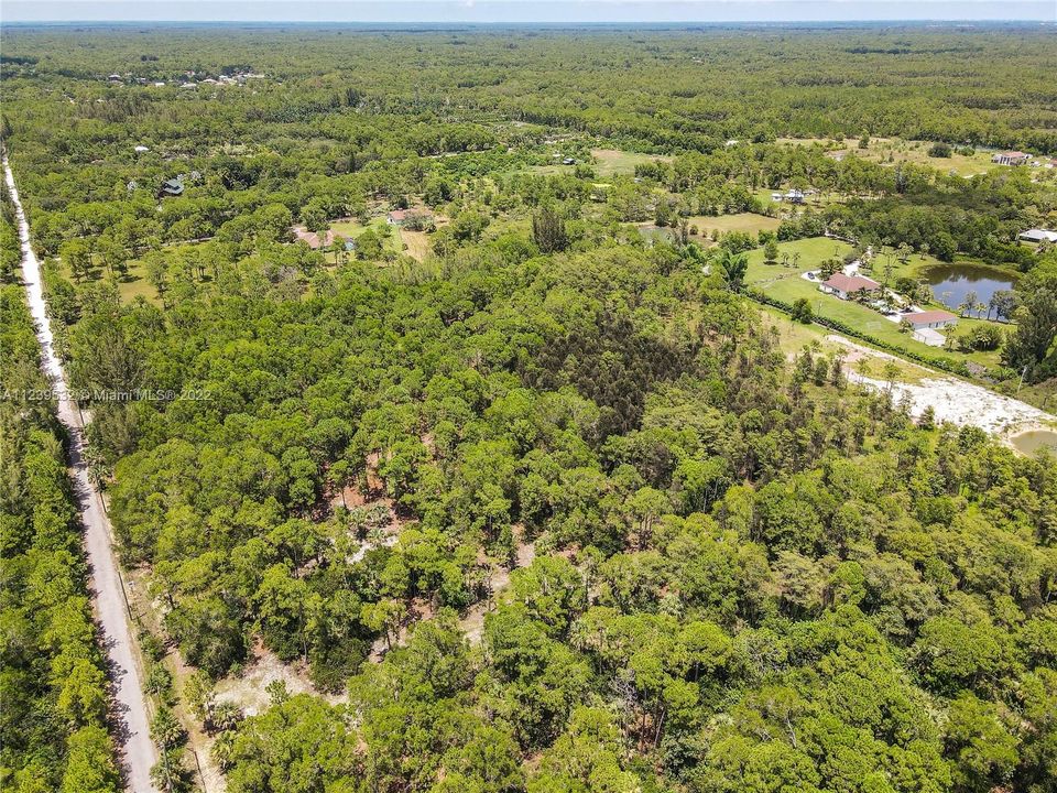 Vendido Recientemente: $1,300,000 (11.34 acres)