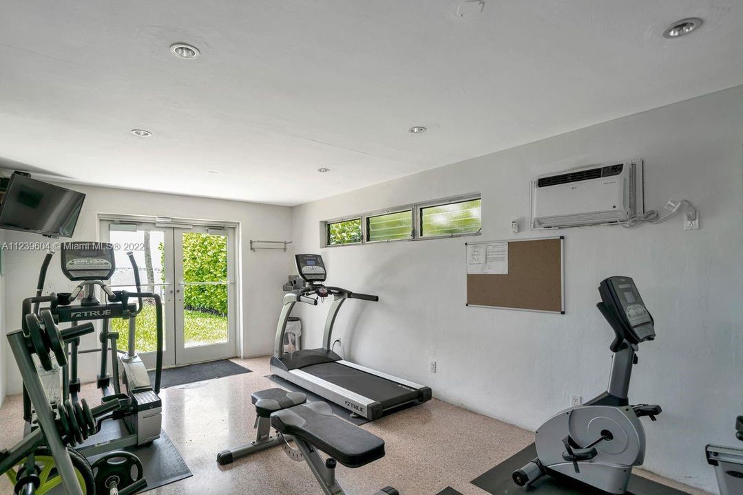 Недавно продано: $495,000 (1 спален, 1 ванн, 400 Квадратных фут)