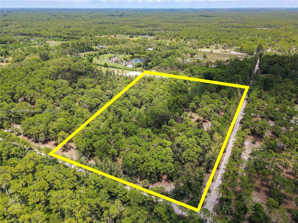 Activo con contrato: $1,300,000 (11.34 acres)