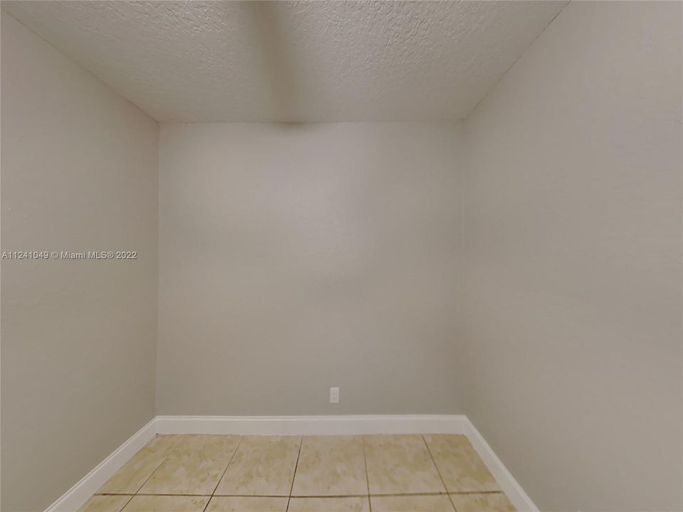 Vendido Recientemente: $699,900 (0 camas, 0 baños, 3256 Pies cuadrados)