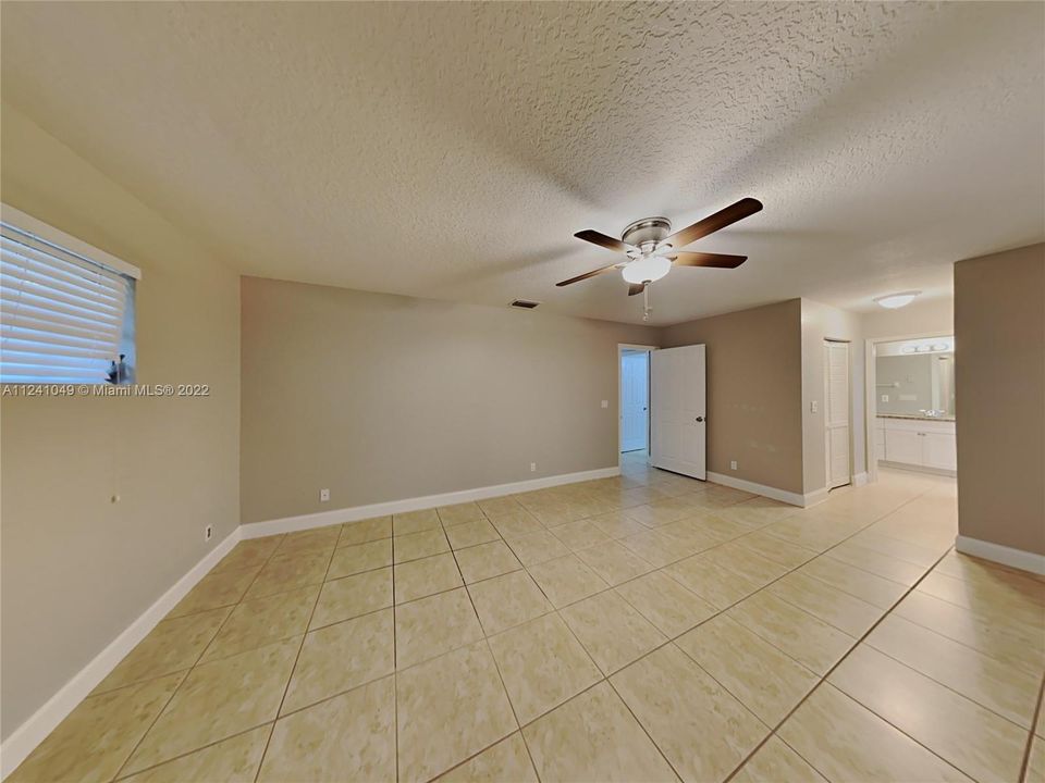 Vendido Recientemente: $699,900 (0 camas, 0 baños, 3256 Pies cuadrados)